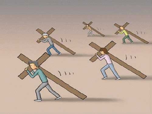 人生感悟 人生的十字架  每个人都背负着各种各样的十字架在艰难前行.